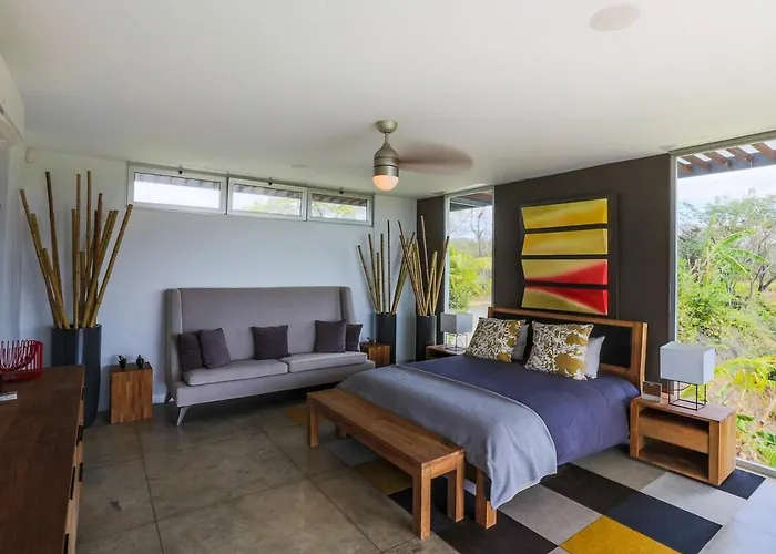 Luna Luxury Meets Nature * Playa Azul