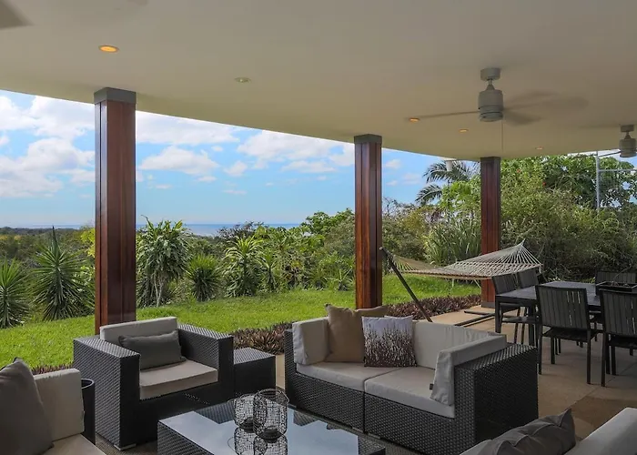 Luna Luxury Meets Nature Villa Playa Azul